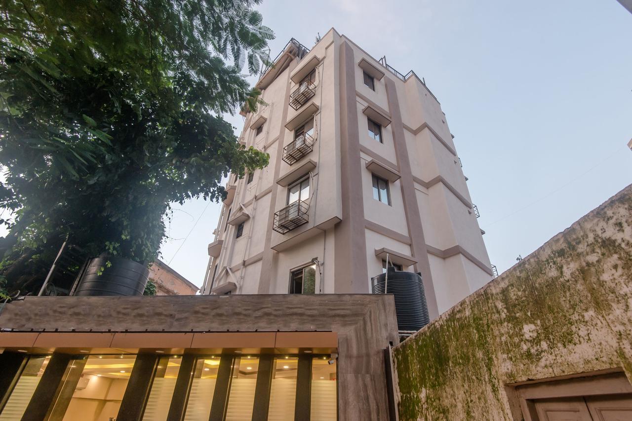 Oyo 9748 Hotel Girgaon Palace Bombay Extérieur photo